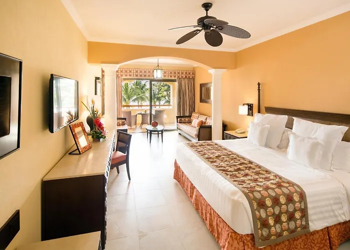 Barcelo Maya Palace Resort 5*