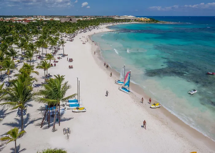 Barcelo Maya Palace Resort 5*