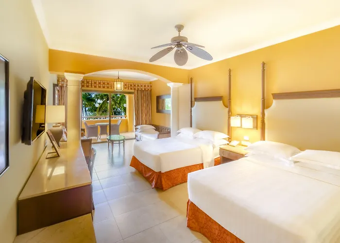 Barcelo Maya Palace Resort
